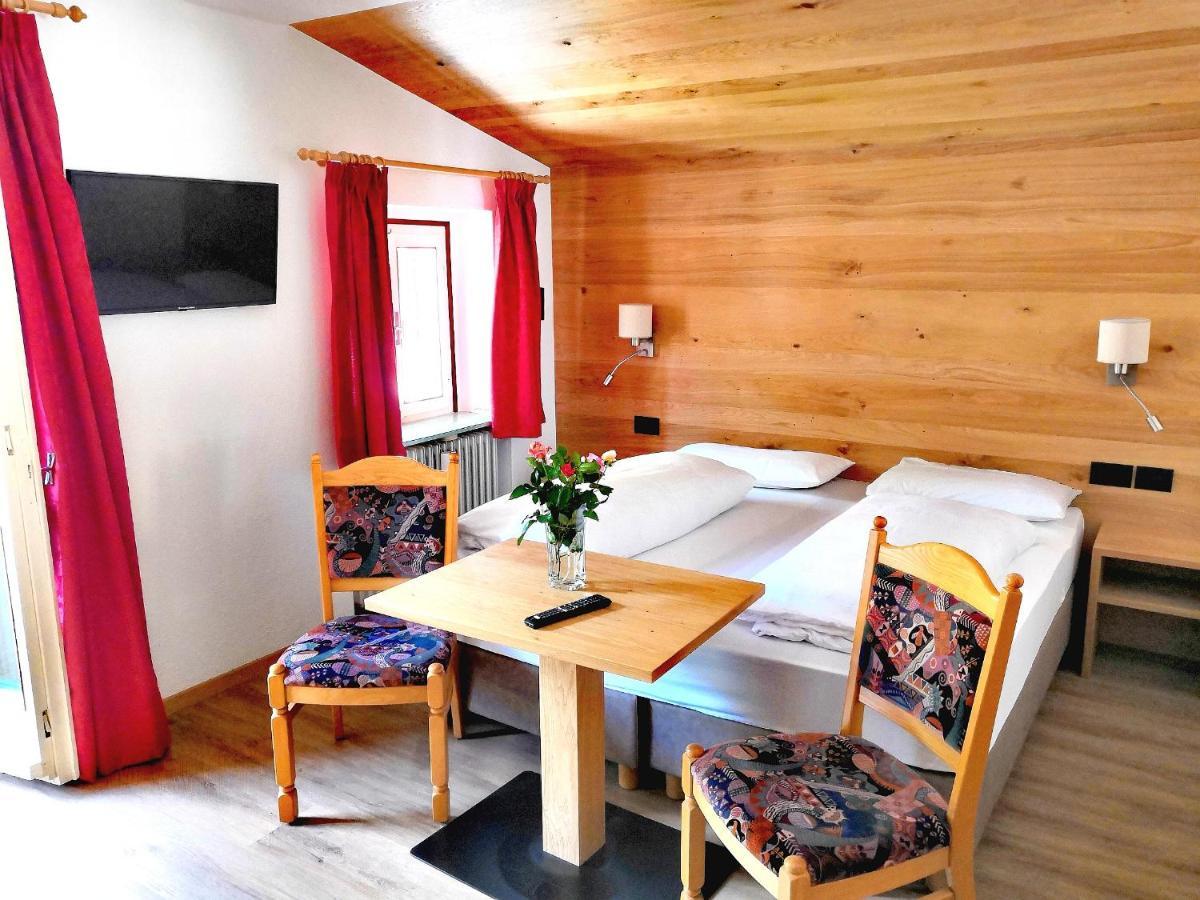 Garni Gabrieli Bed and Breakfast Corvara In Badia Εξωτερικό φωτογραφία