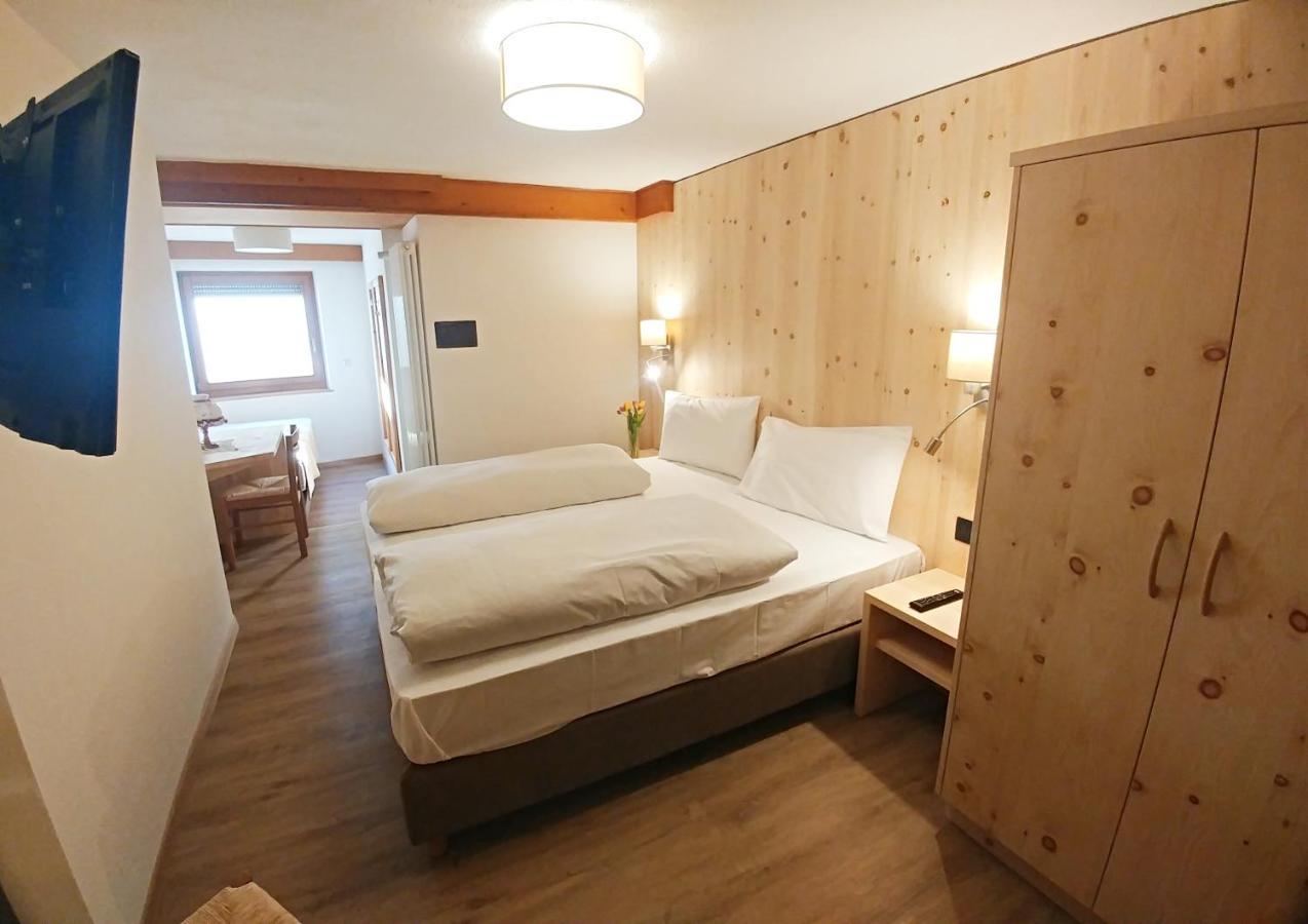 Garni Gabrieli Bed and Breakfast Corvara In Badia Εξωτερικό φωτογραφία