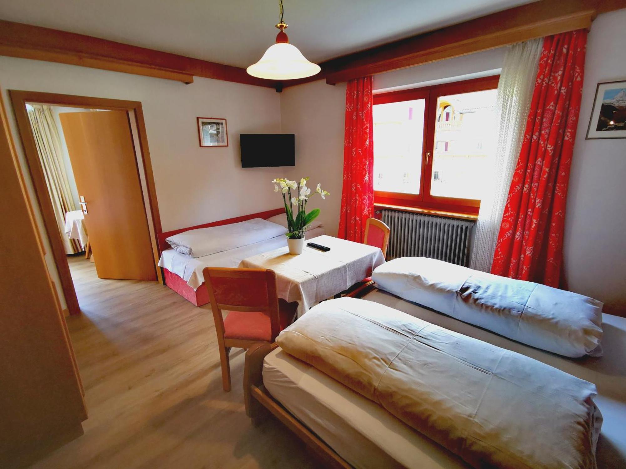 Garni Gabrieli Bed and Breakfast Corvara In Badia Δωμάτιο φωτογραφία