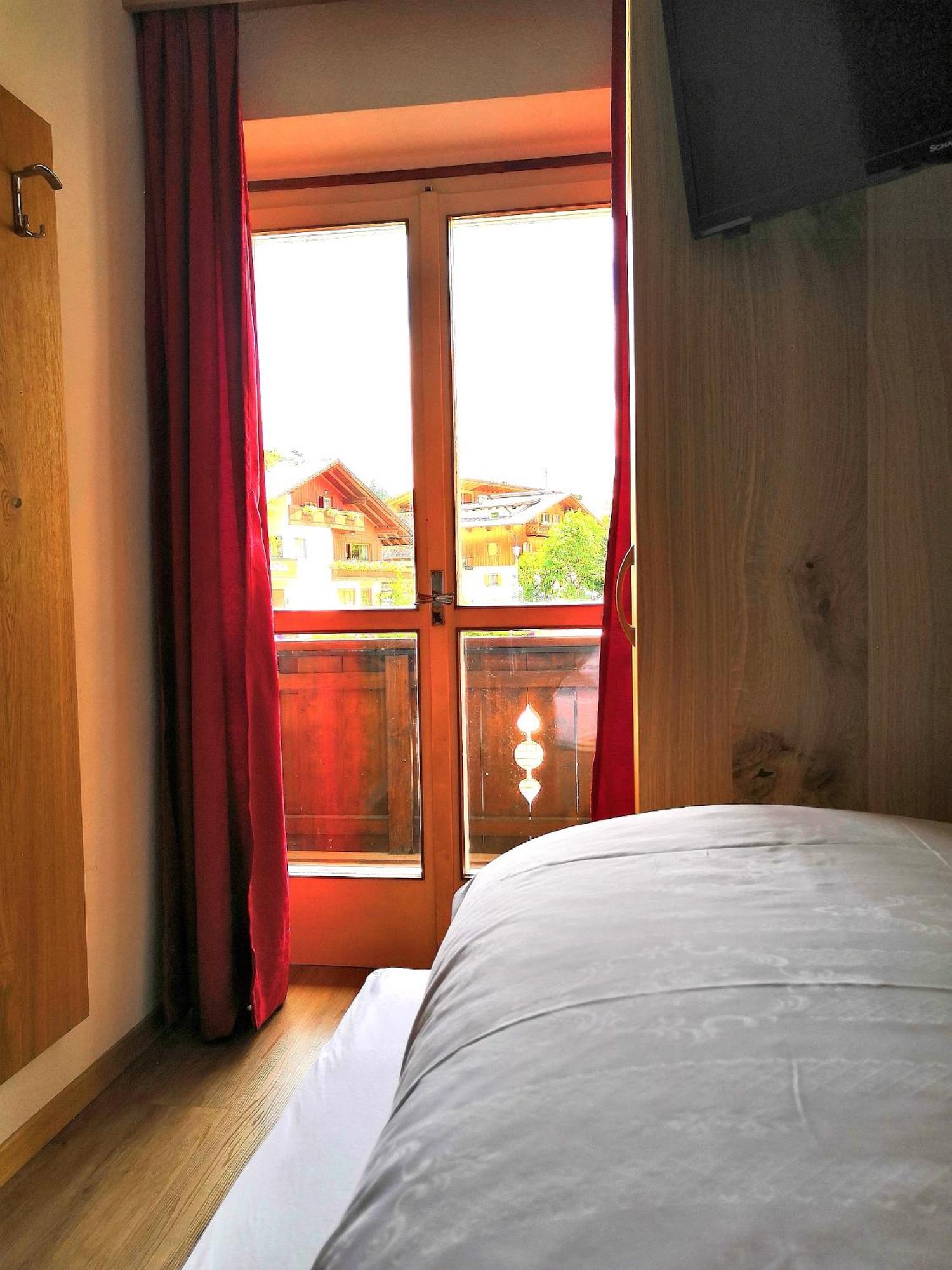 Garni Gabrieli Bed and Breakfast Corvara In Badia Δωμάτιο φωτογραφία